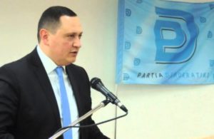 8DBAC285-F9F2-4617-8B42-7DF46B2CA4C4-1319-000000A30172F83D