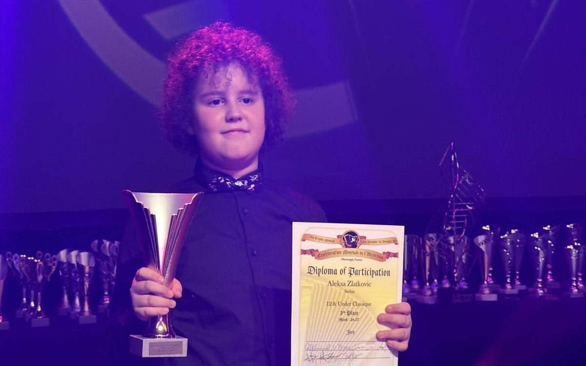 Aleksa briljirao i u Parizu