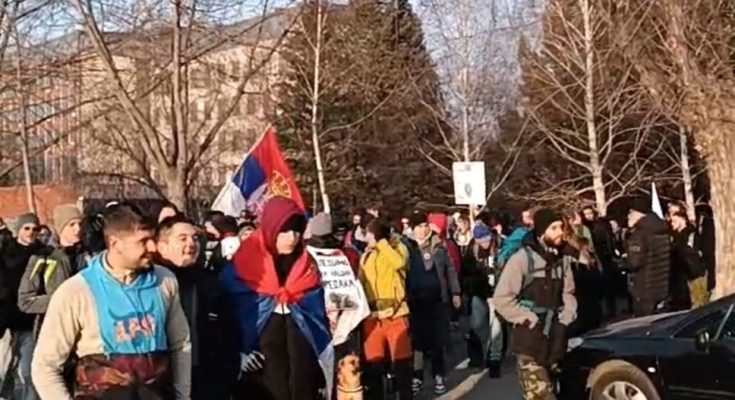 Niški studenti krenuli za Kragujevac