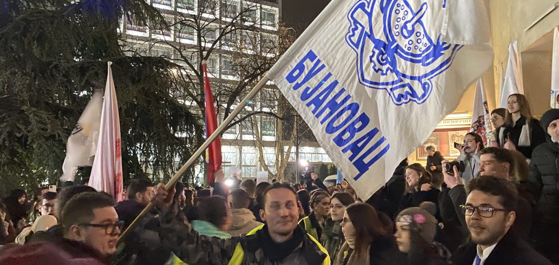 Bujanovčani dočekajte heroje