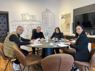 Srednjoškolci bujanovački