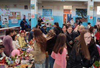 Humanitarni bazar za malu Dunju