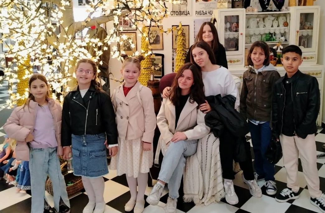 Bujanovački recitatori na smotri