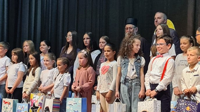 Vaskršnja priredba: Nagrađeni učenici