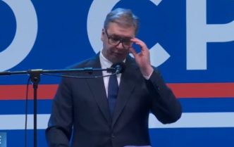 Vučić na skupu "Ne damo Srbiju"