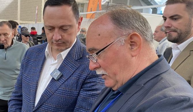 Zarije Mitić i Arber Pajaziti