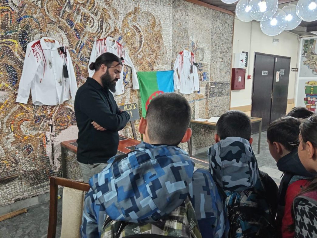 Izložba povodom Dana otpora Roma