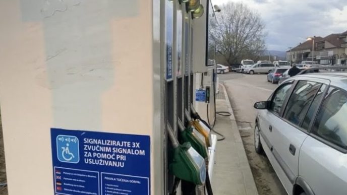 Gorivo i kako proći najjeftinije na putu do mora