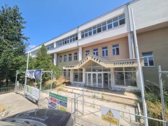 Rekonstrukcija škole još uvek nije završena