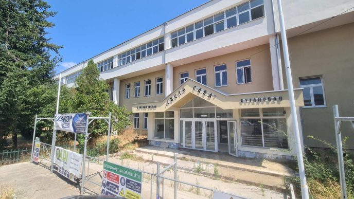 Rekonstrukcija škole još uvek nije završena