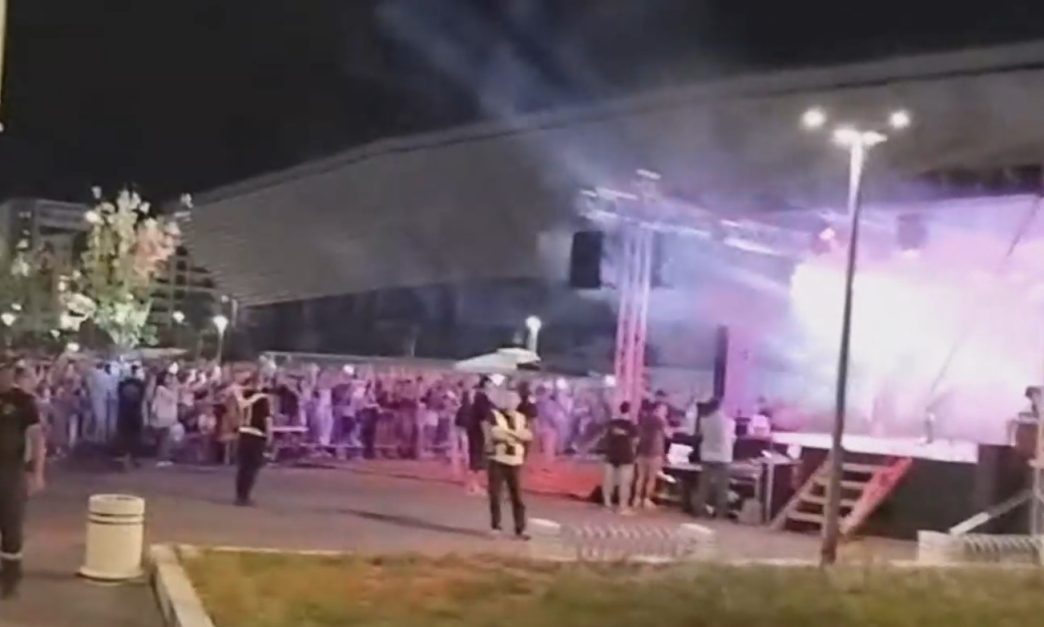 Evakuisana sa koncerta (foto screenshot N1)