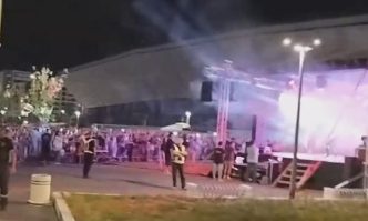 Evakuisana sa koncerta (foto screenshot N1)