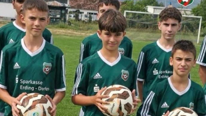 Dresovi za omladince FK BSK