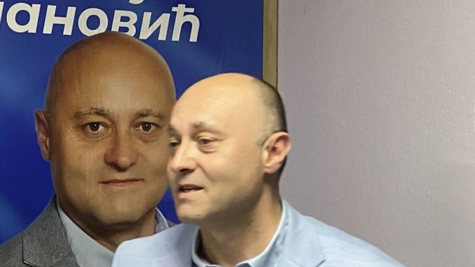 dr Dejan Stojanović